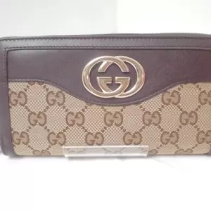 グッチ　財布のサムネイル