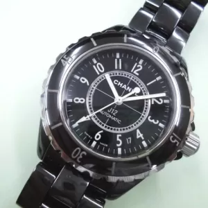 シャネル CHANEL 時計 J12を買取しました。のサムネイル
