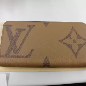 LV ルイヴィトンのお財布をお買取りしました。のサムネイル