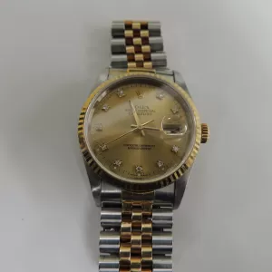 ロレックス ROLEX の時計をお買取りしました。のサムネイル
