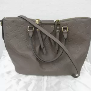 LV  ルイ・ヴィトンのバッグを買取しました。のサムネイル