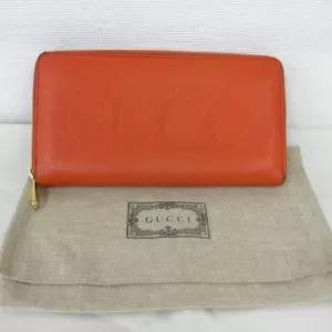 GUCCI　グッチのラウンドファスナー財布を買取しました。のサムネイル